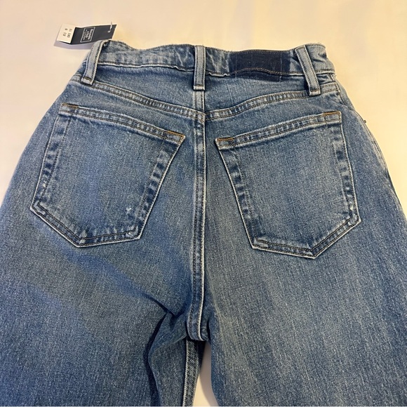 Abercrombie & Fitch Curve Love High Rise Blue Jeans - Picture 4 of 6